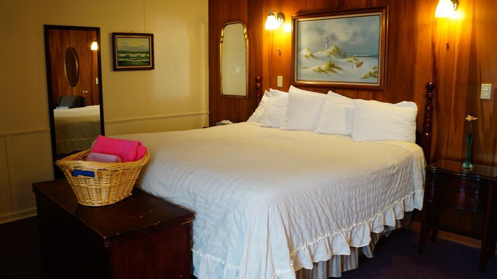 Harbor Haus Inn & Suites Cilipi Ruang foto
