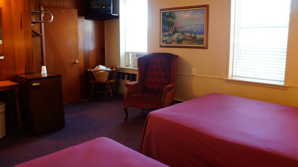 Harbor Haus Inn & Suites Cilipi Ruang foto