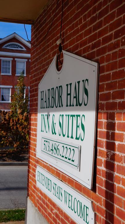 Harbor Haus Inn & Suites Cilipi Bagian luar foto