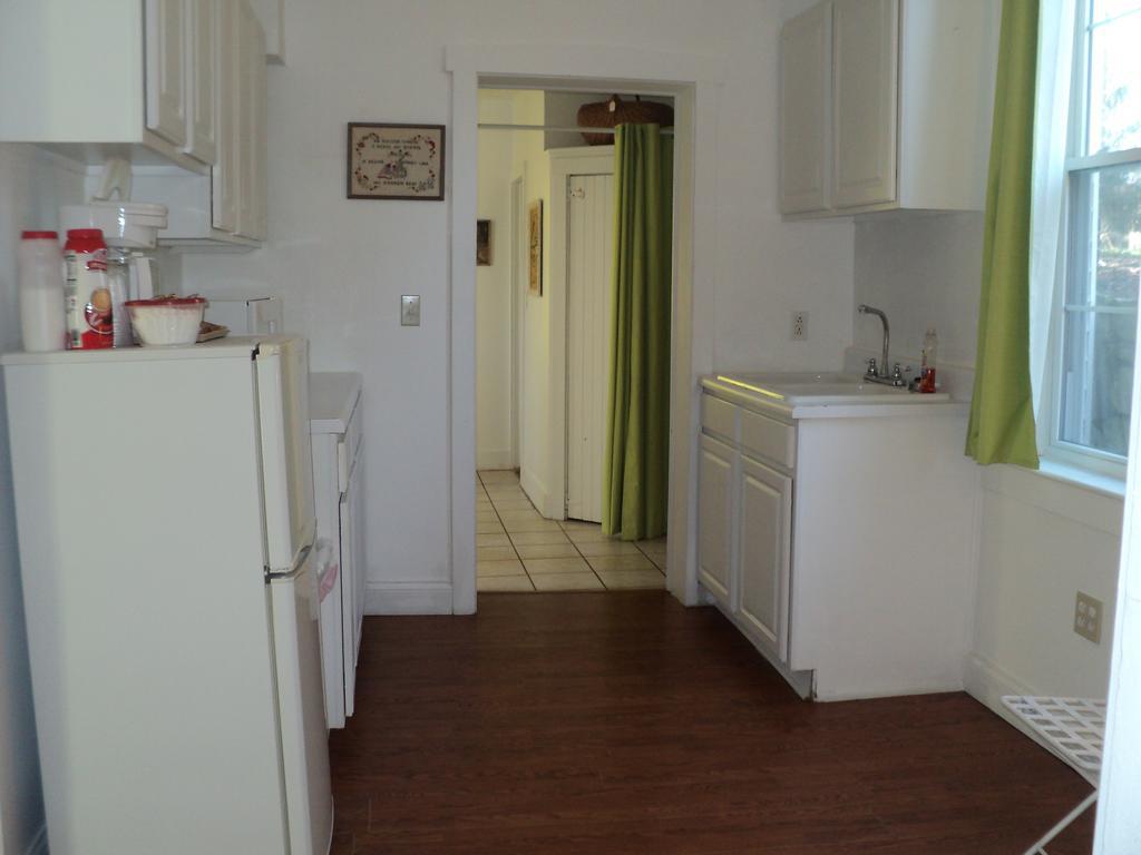 Harbor Haus Inn & Suites Cilipi Bagian luar foto